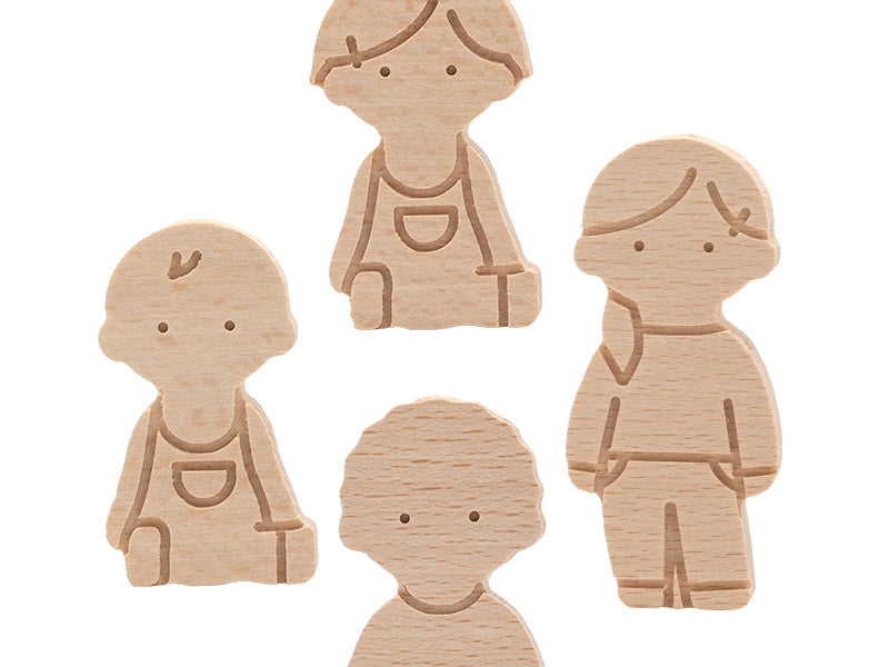 Univers Philia avec 4 figurines en bois